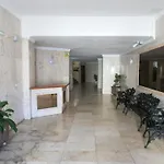 In Calle Tamarindos, 1 Benalmádena