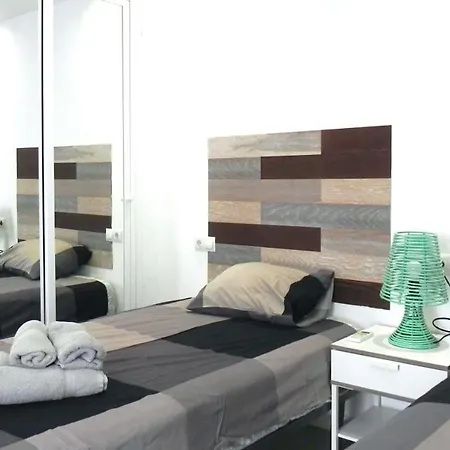 In Calle Tamarindos, 1 Apartment *