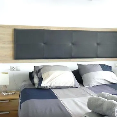 Apartment In Calle Tamarindos, 1